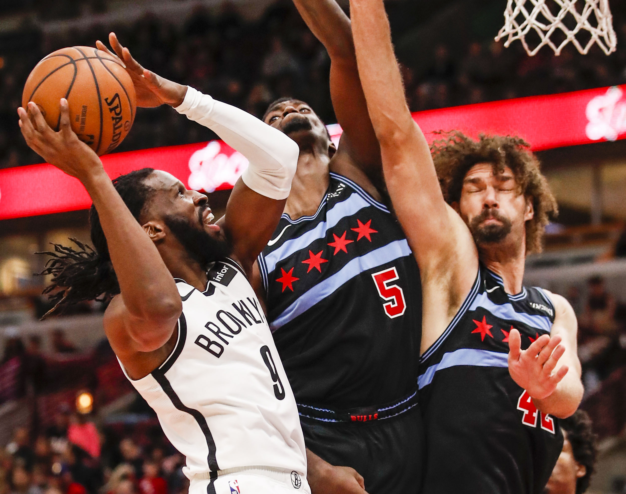 篮球——nba常规赛:篮网胜公牛