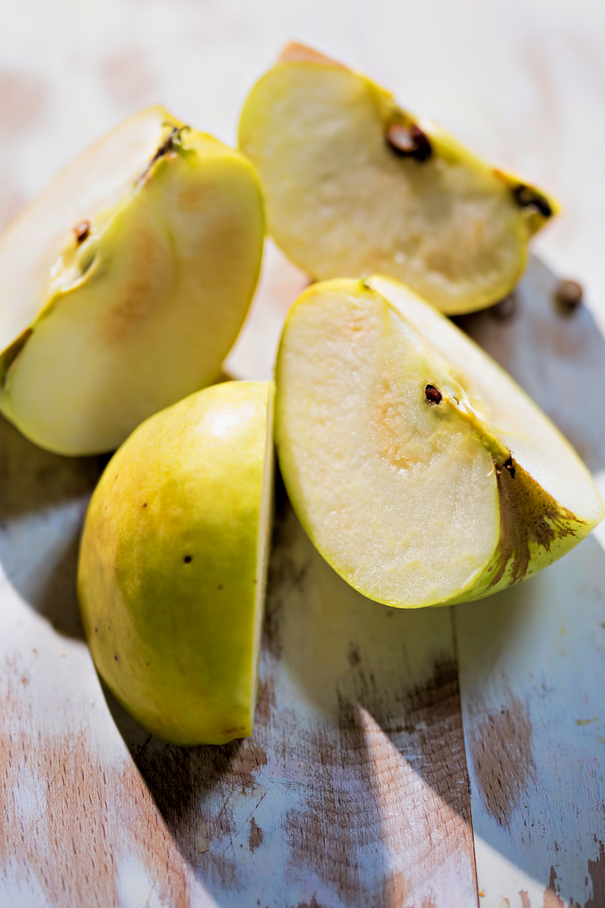 木瓜梨,这个充满异国风情的小果子,不仅美味可口,还拥有丰富的营养