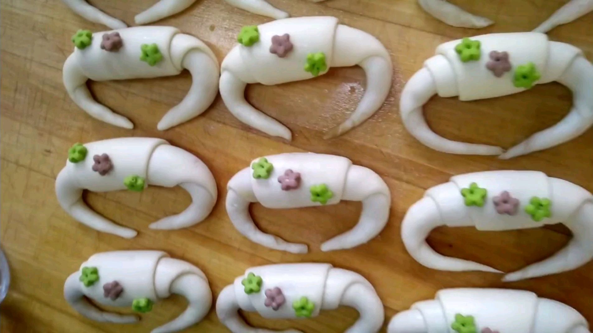 牛角花馍,花样新颖,好看又好吃做法也很简单