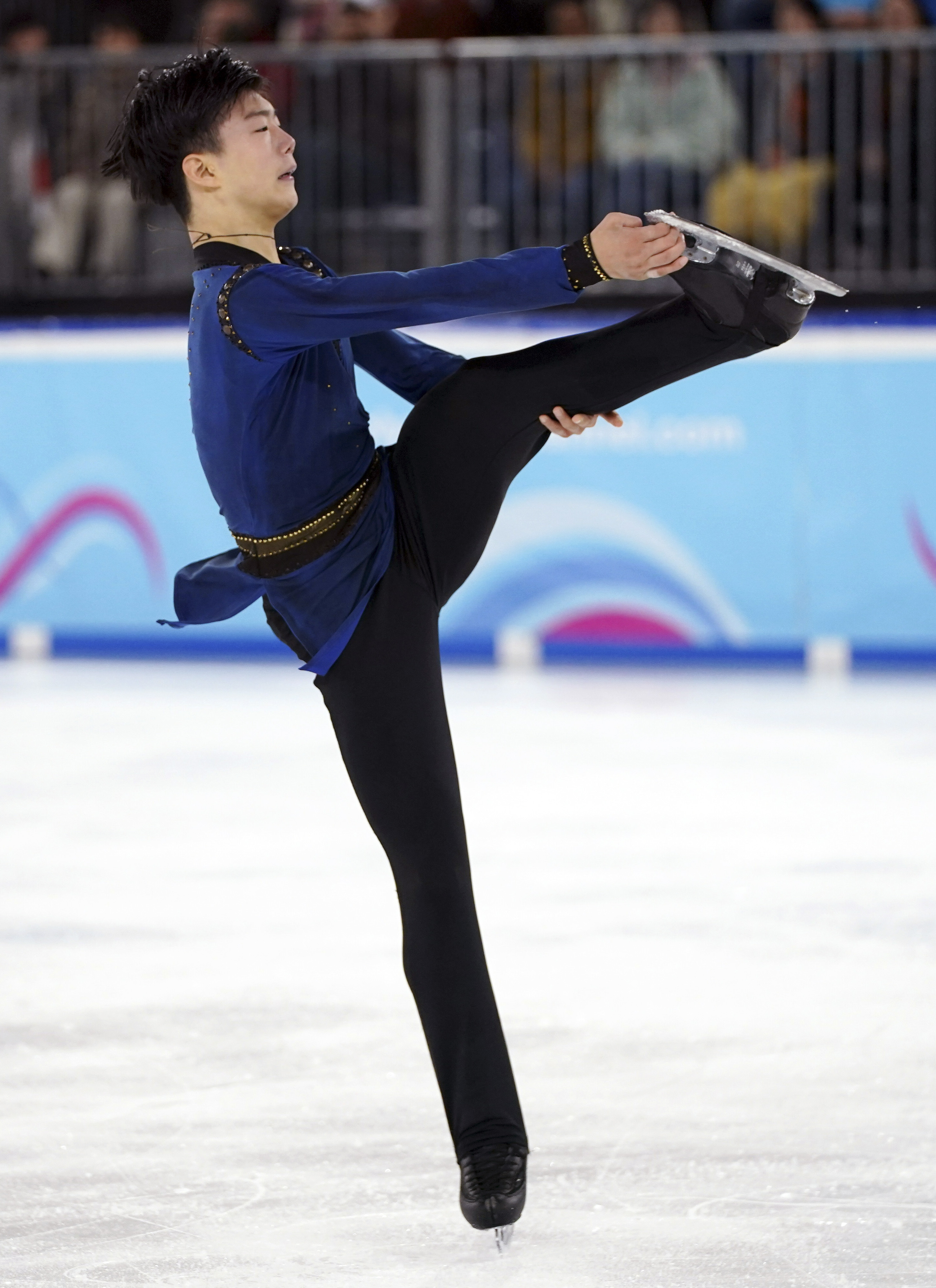 花样滑冰——男子单人滑:中国选手陈昱东获得第六名