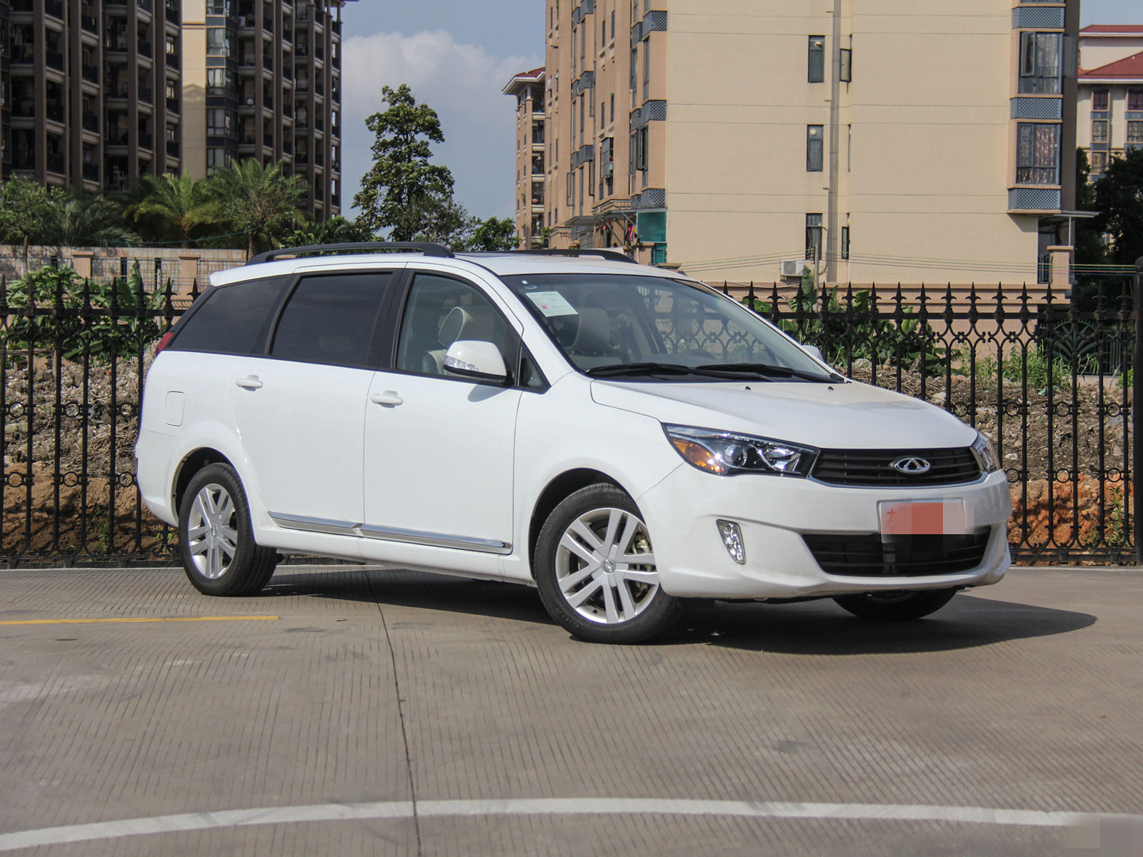 奇瑞艾瑞泽m7的品鉴与图解