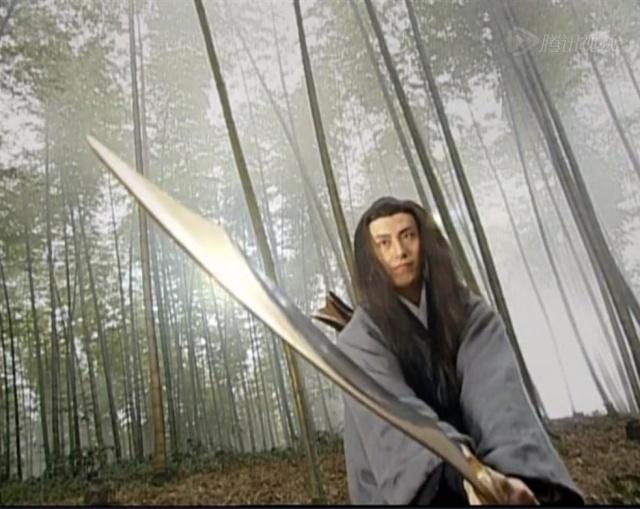 风云中最名不副实的高手是刀皇,苦修数十载,不及聂风一朝成魔