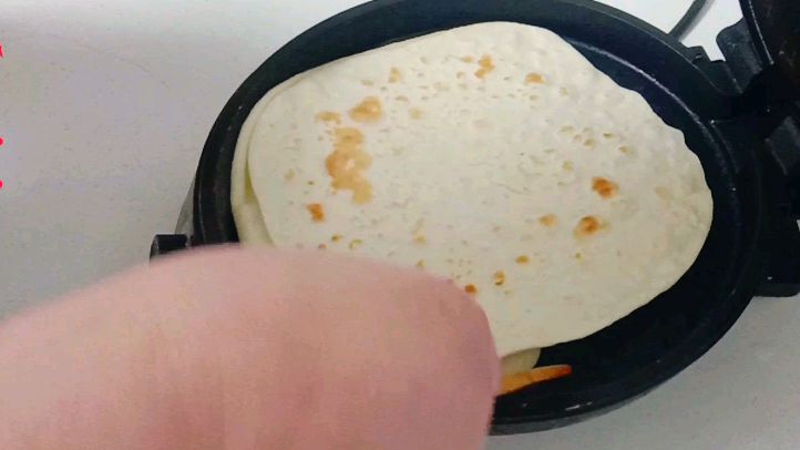 炒饼的家常做法,从和面到炒饼的超简单做法,一人能吃两大盘