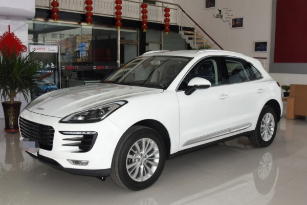 众泰sr9,这辆汽车加速和刹车都是闪光点,将驾驶感进行到底