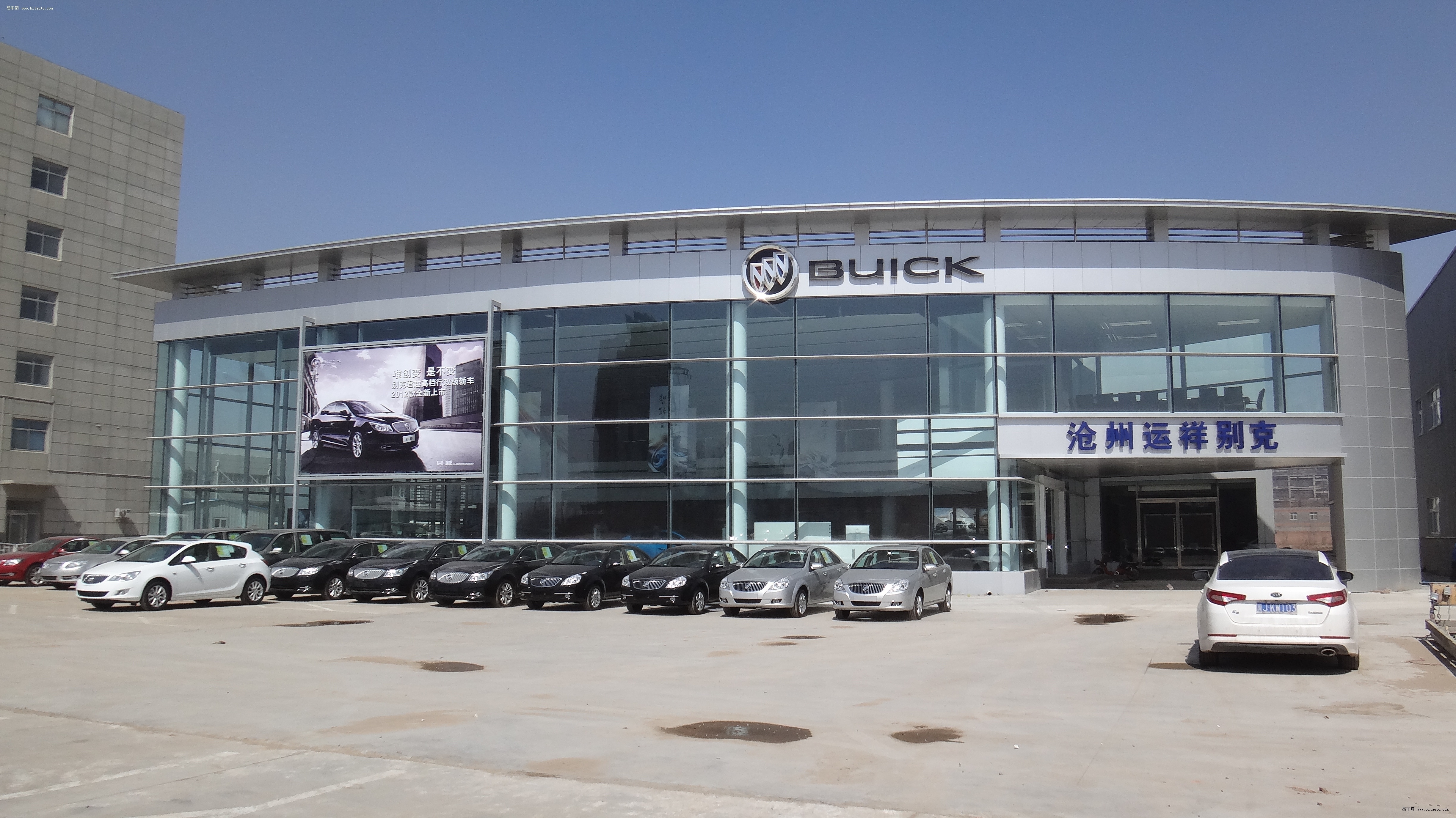 去4s店买车砍价时,他们"底线"是多少?听内部人透露后悔了!