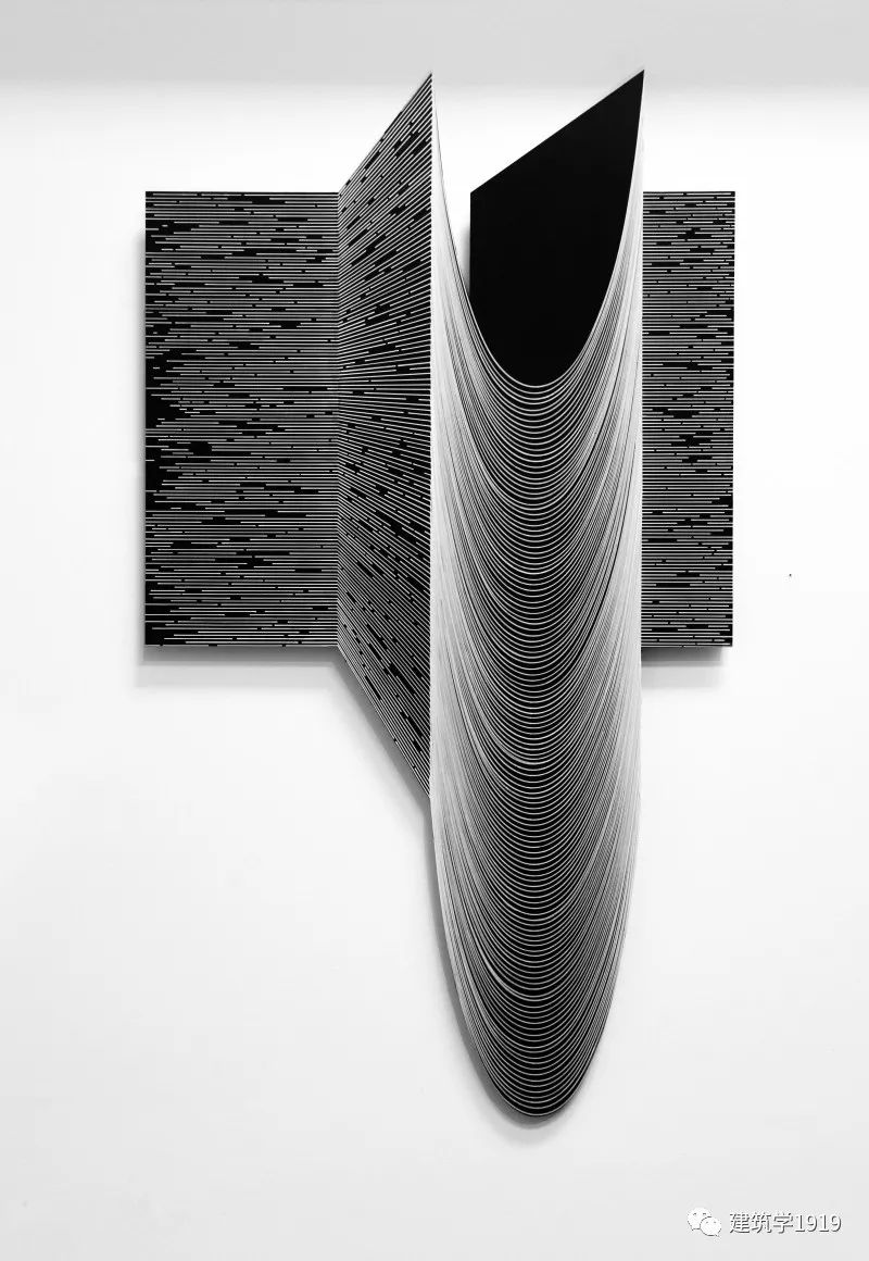 主修数学的艺术家,用简单线条把平面变立体!