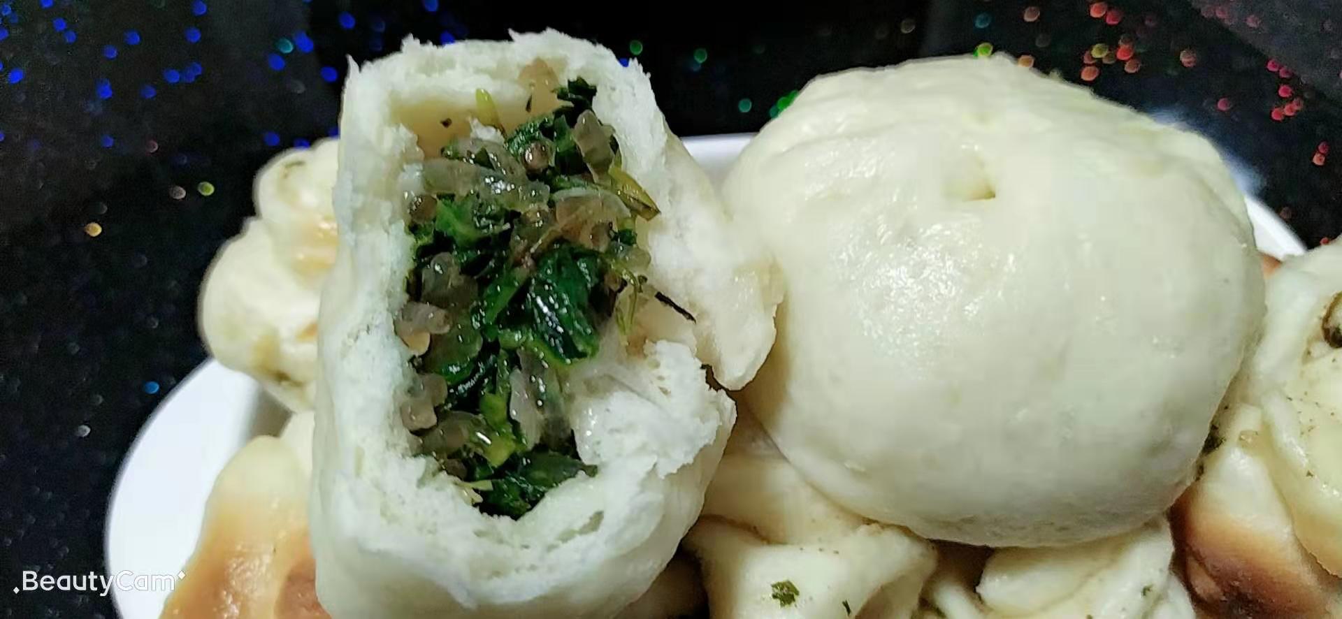 家常的美味——纯素的荠菜粉条馅包子