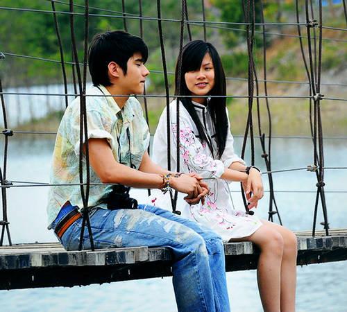 电影推荐丨《初恋这件小事》青涩的爱情一直埋于心中