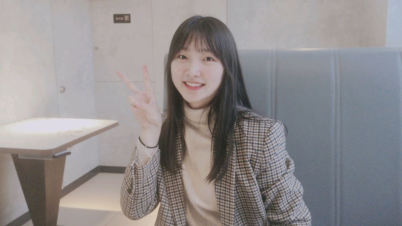 小吴带妈妈吃必胜客,隔位堂食防护安全。另附巧克力布朗尼做法哦