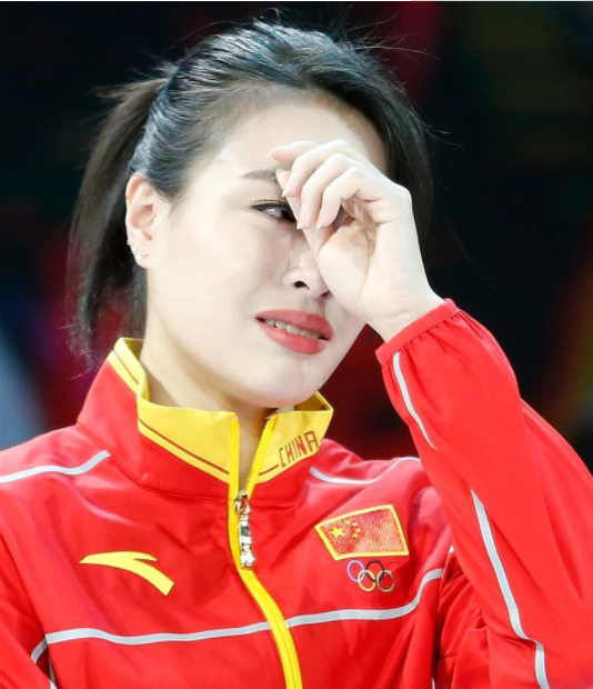 "跳水皇后"变身美女高官,吴敏霞退役后成为人生赢家