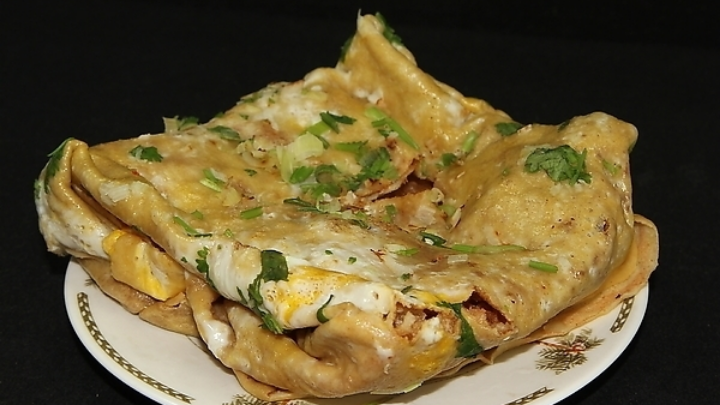 天津特色美食煎饼馃子,做法非常简单口感十足