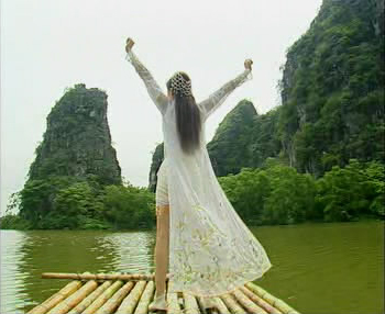 经典回顾:《少年王》白素7套服装盘点,出场的金缕玉衣很惊艳