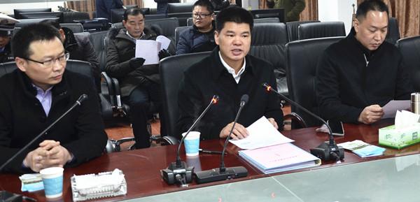 禹敏督导双峰冰冻天气防范应对及春运交通安全工作