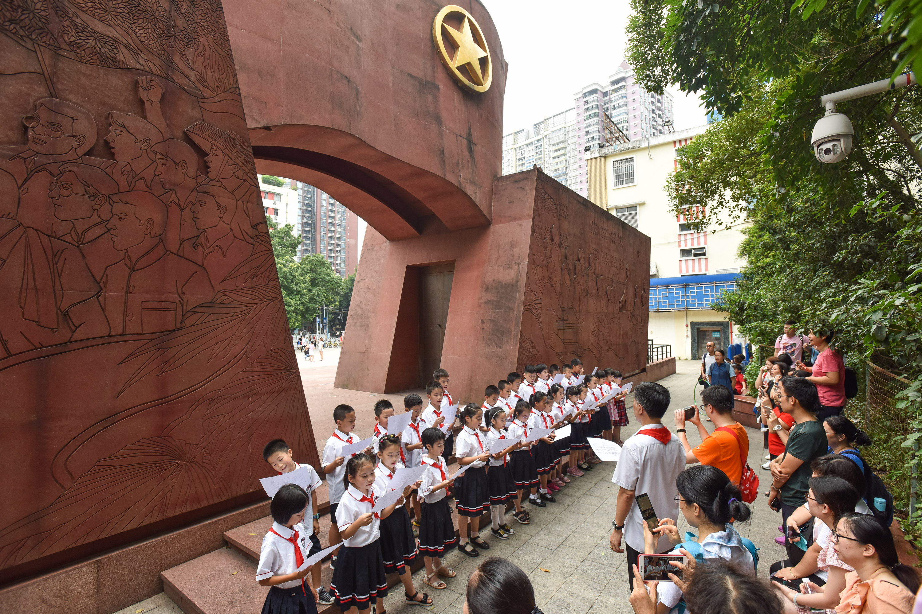 广州越秀暑期开展青少年红色研学活动(2)