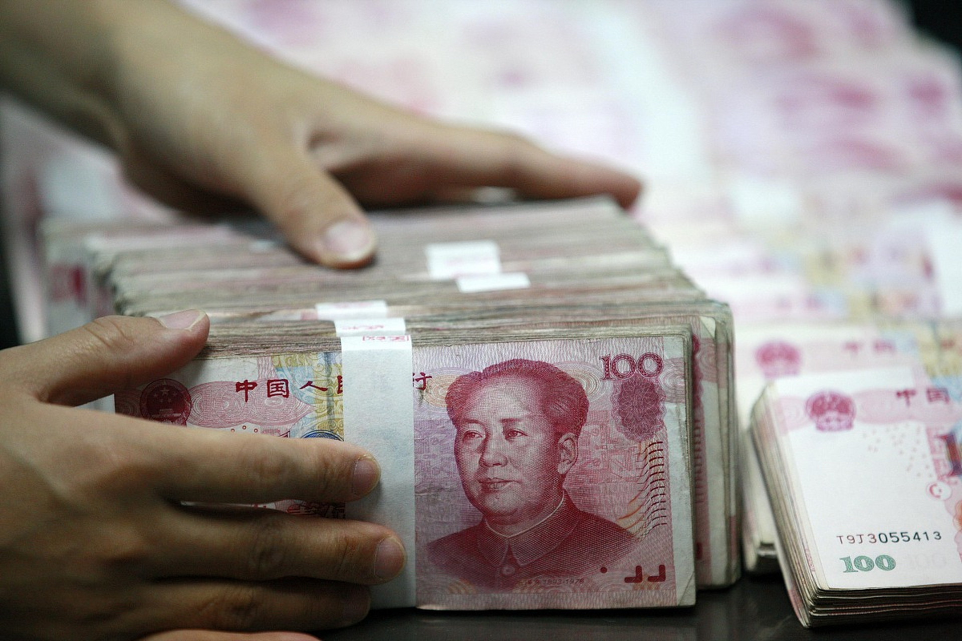 我有个同学竟然攒了180万的私房钱!