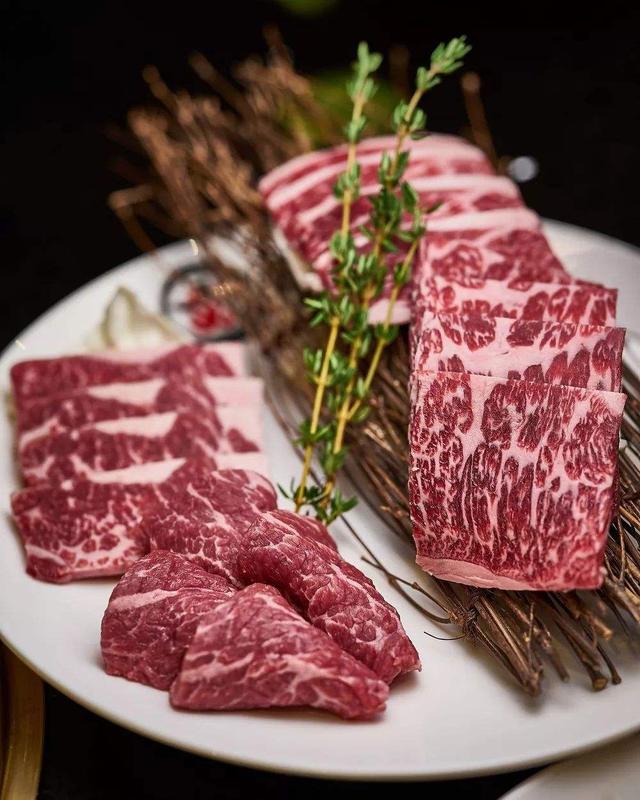 世界上的五大顶级食材,哪一种当饭吃都可称得上神豪!