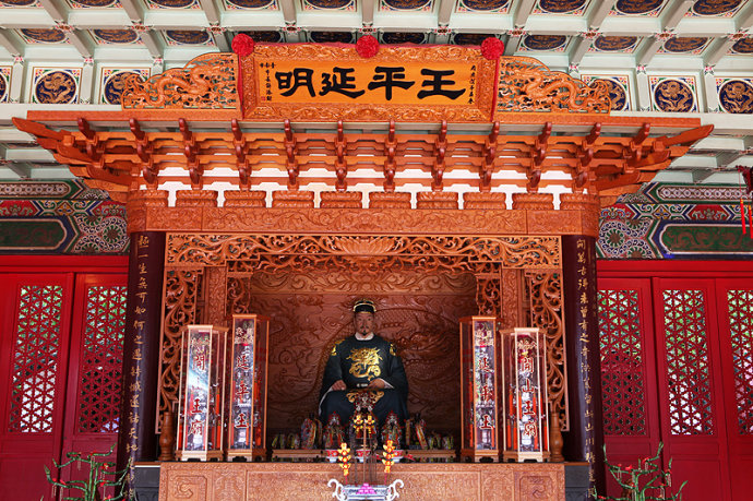 明朝皇帝赐姓,清朝皇帝谥号,历史上没有第二人