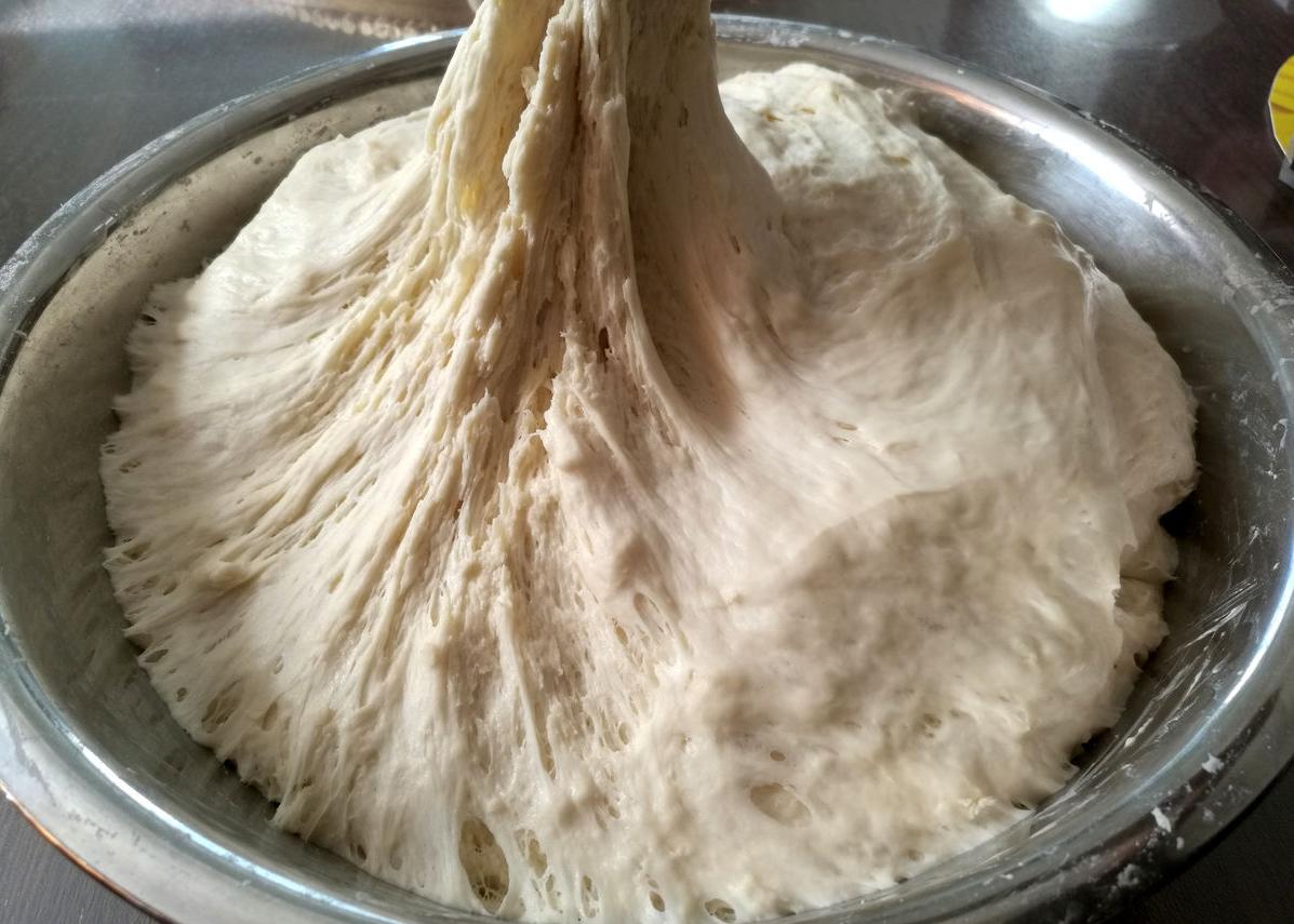 冬天发面,不能直接放酵母,牢记1诀窍,1小时就能发满一大盆