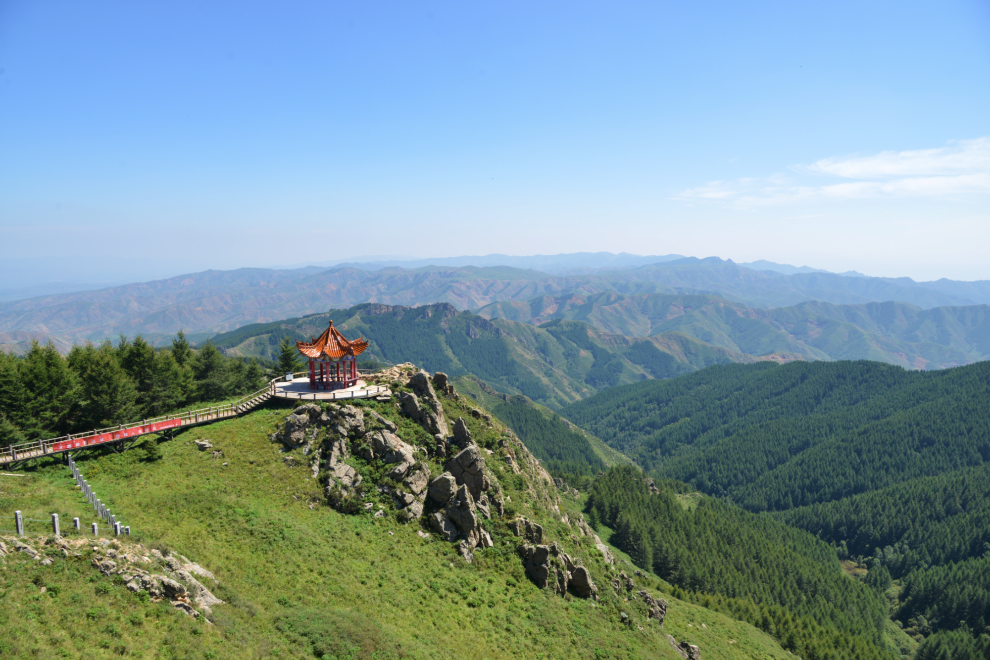 內蒙古綠色明珠蘇木山(1)