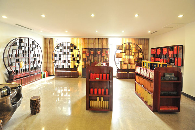 为什么冷清的茶叶店还能赚钱?听内行人一分析,明白了