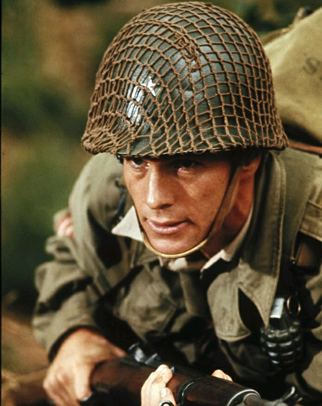 史诗级巨作《遥远的桥》,战争场面震撼,却是二战最失败的战役