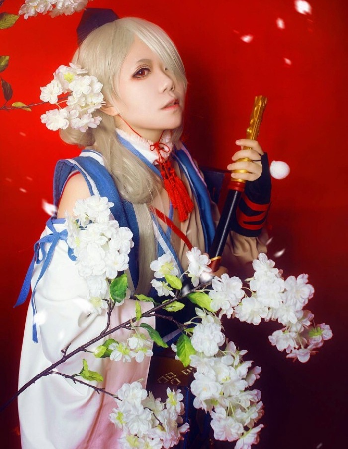 三日月宗近,coser为@coser大萱.