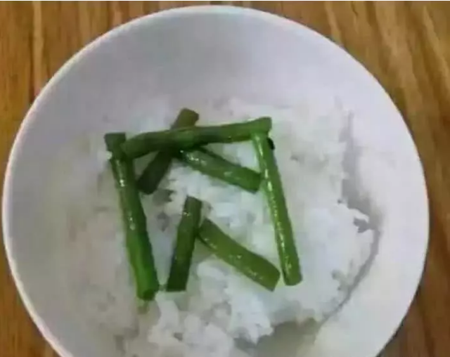 六张证明自己"很穷"的照片,画饼不算啥,最后一张是真的穷