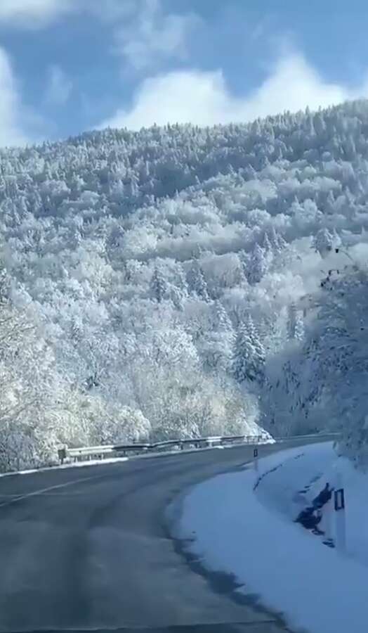 乌鲁木齐南山的雪景是奇观了吧