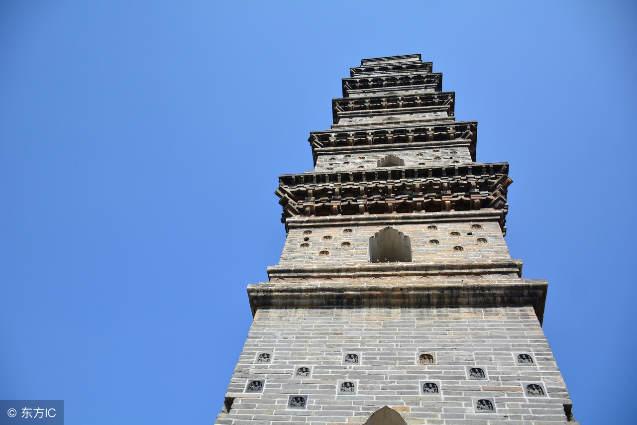 安庆法云寺塔,全国仅存四座方形古塔之一,珍贵的历史文化瑰宝