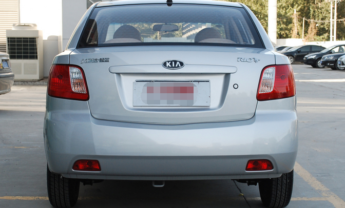 东风悦达起亚rio锐欧档把,操作很顺手,做工也很好,材质也不错,造型时