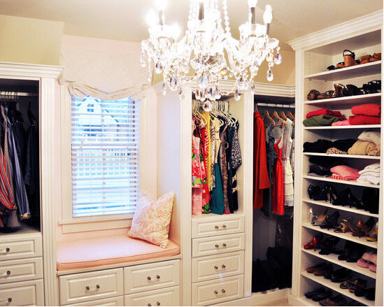 衣帽间里,有属于我的倾城时光