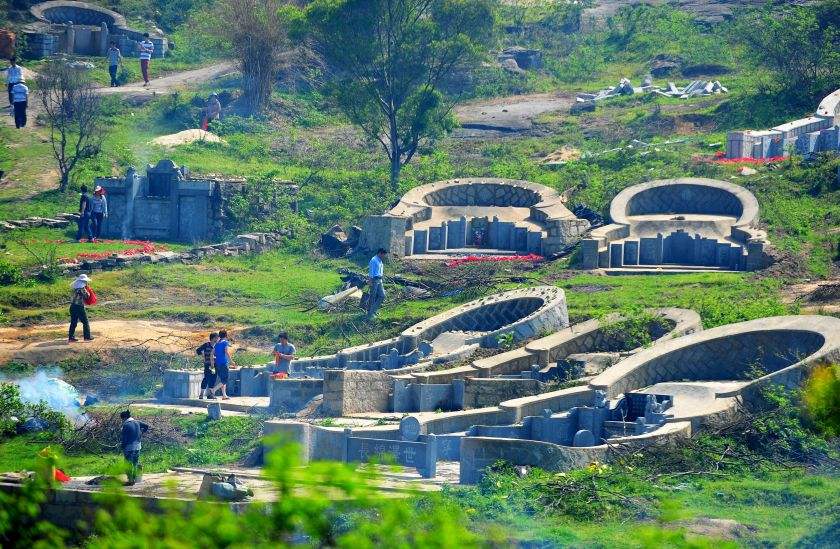 霞浦水门雷霆出击,强制拆除6处翻新坟墓