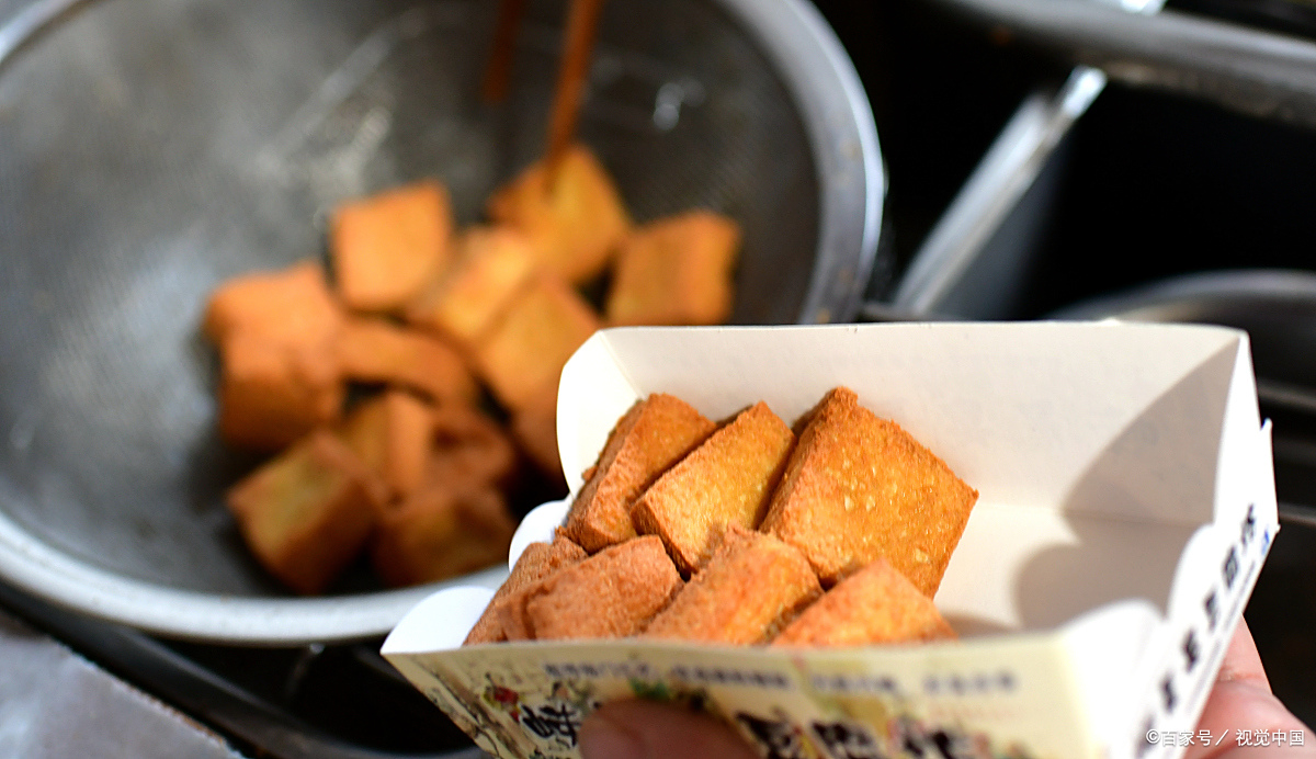 青岛西镇:老城文化,美食的江湖