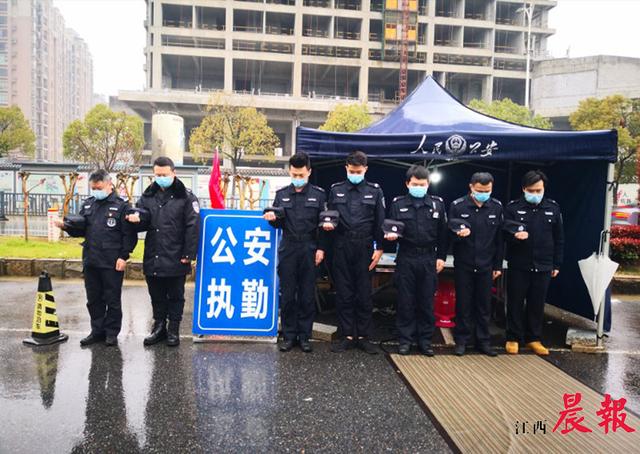 1400余民警昨岗位上送别刘所长