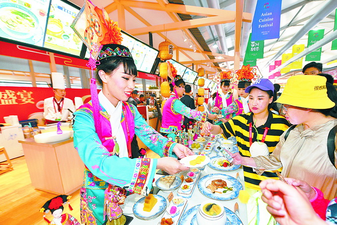 亚洲美食节收官,282家餐饮企业累计销售3830.6万元