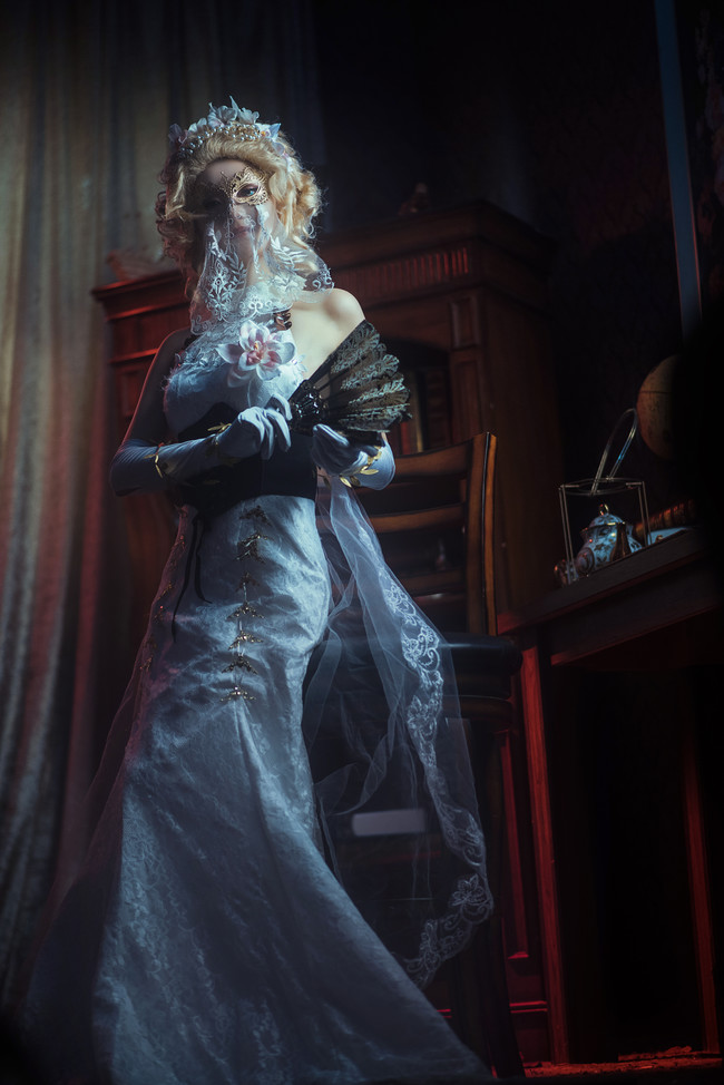 第五人格:红蝶花嫁cos,超有气质的小姐姐美如画!