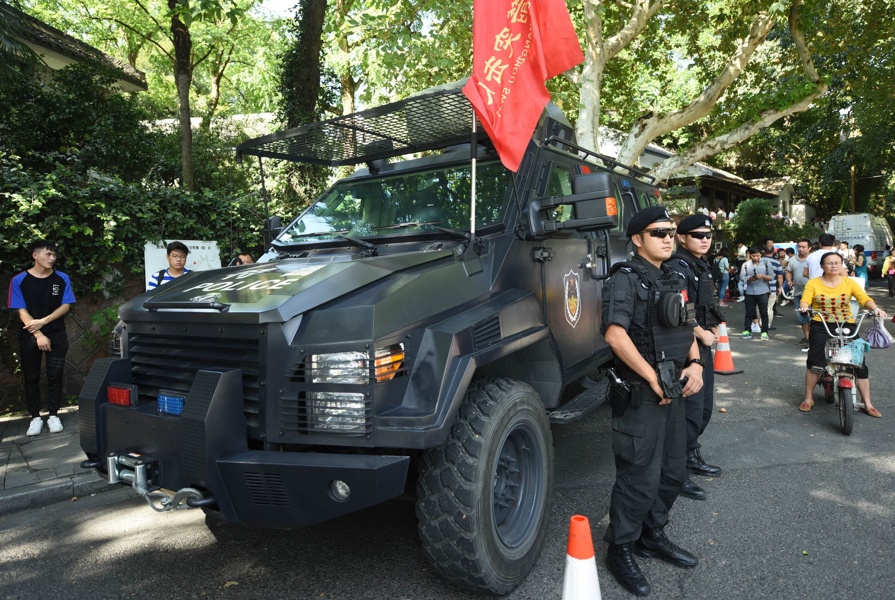 特警突击队(特警突击队是干嘛的)