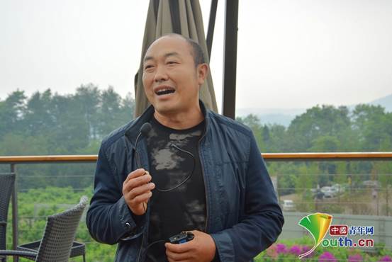 【十年】"最牛矿工"彭国华:现在生活越来越好,希望一家人团团圆圆