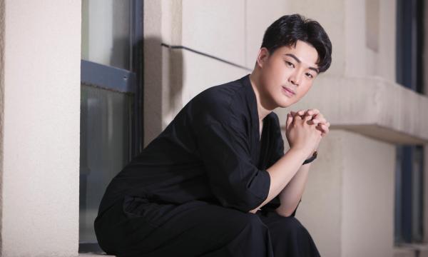 郭树东出演歌曲mv《以为会永远》男一号