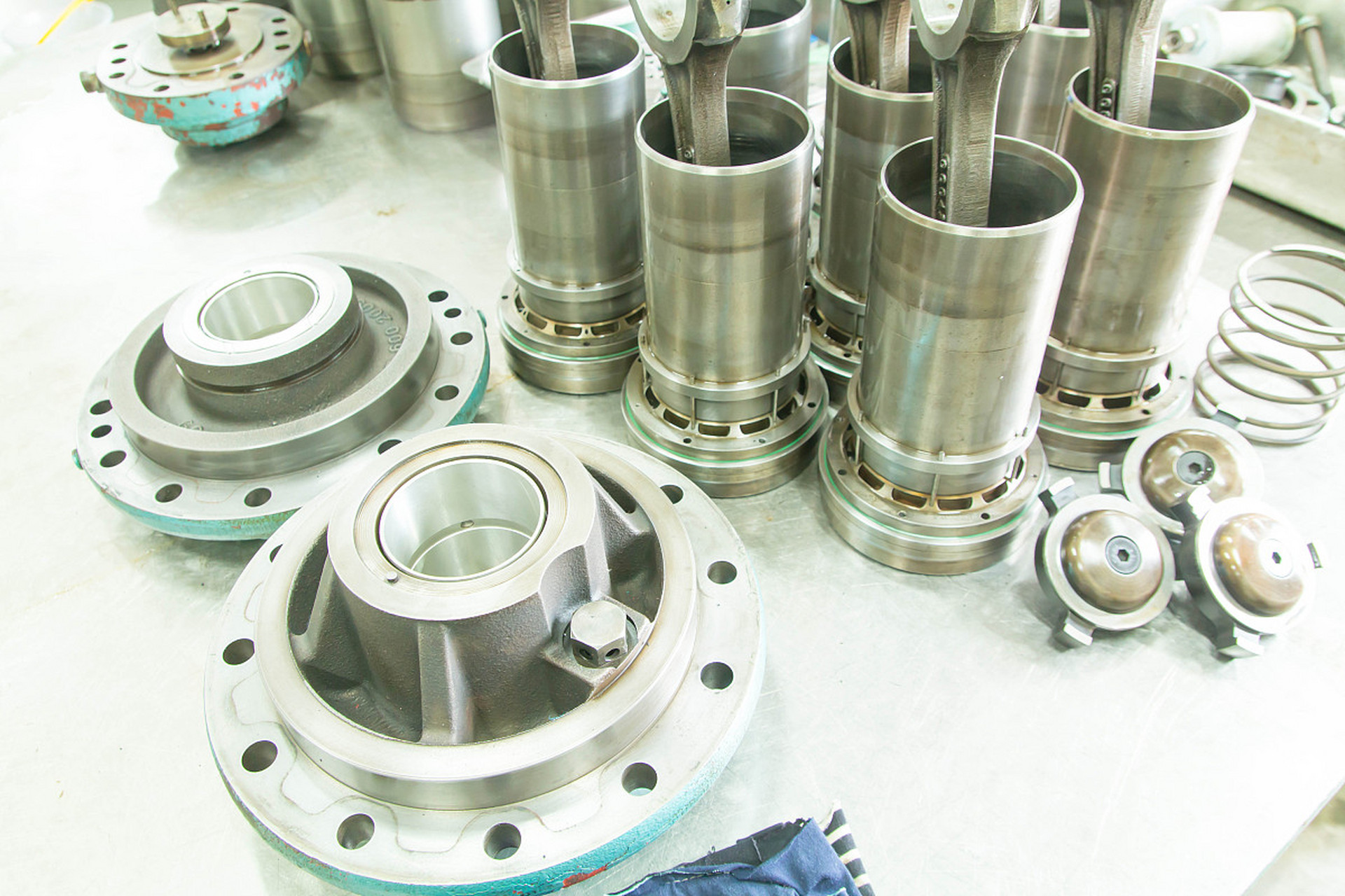 水封在建筑排水管道中用于防止气体窜入室内,而在轻型卧式多级离心泵