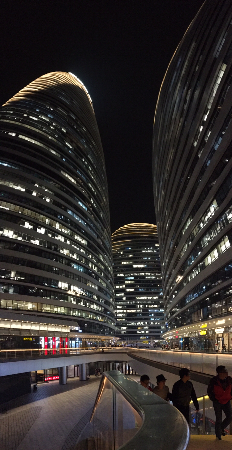 北京望京soho夜景
