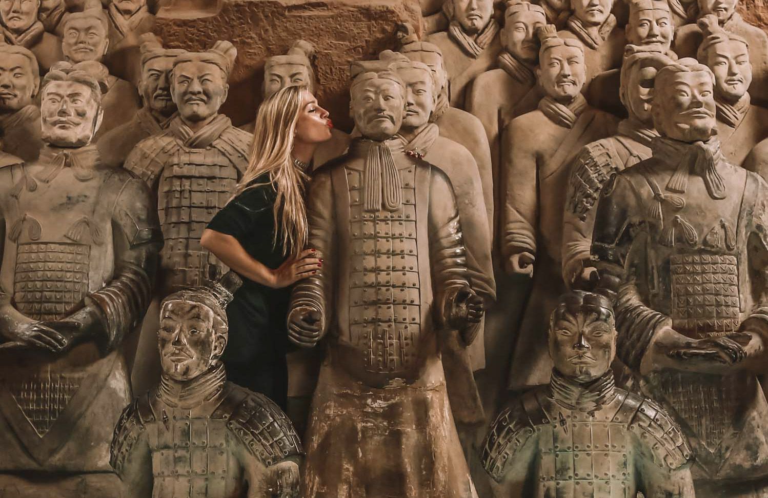 外国美女眼中的西安秦始皇兵马俑