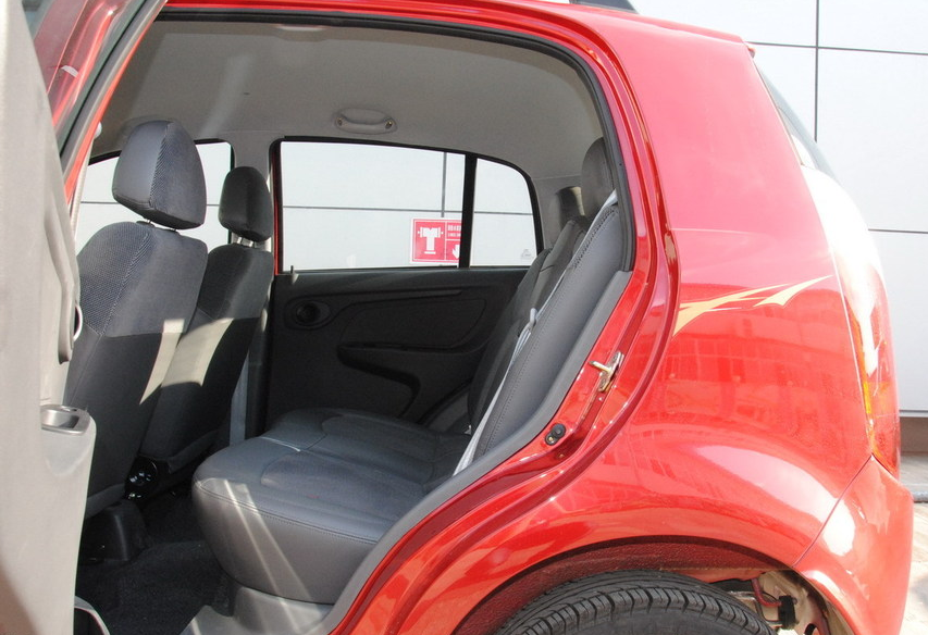 奇瑞a1的鉴赏与解析,整体设计潮流,实用性高