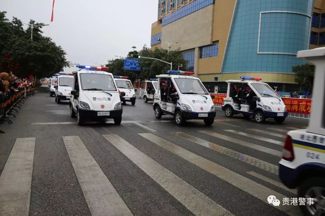 「精彩时刻」市公安局警察车队亮相贵港巡游活动!快来围观!