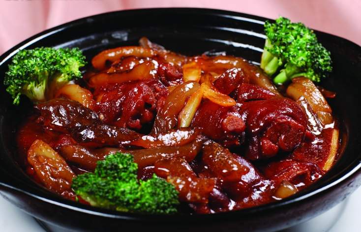 (图为陕西海参烀蹄子)