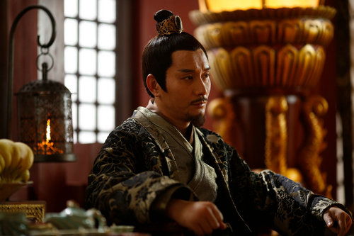 历史上的皇帝一顿饭要多就能吃完?真相简直不敢相信