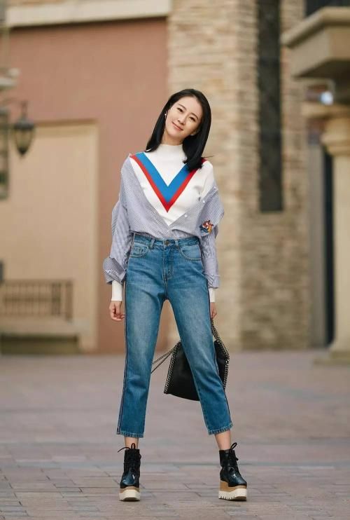 《伪装者》中的"程锦云"王乐君,高清下脸颊突兀,显老至少10岁