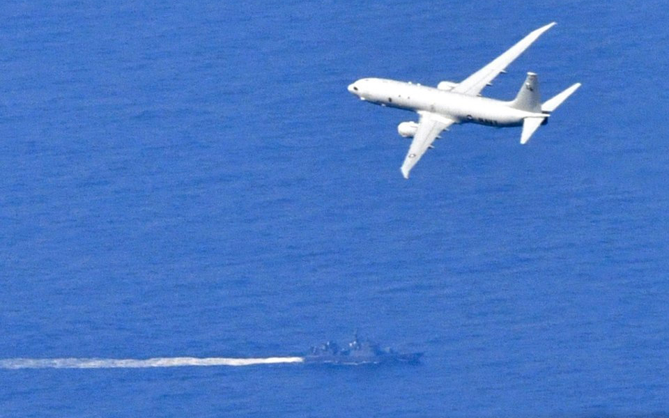 日本f35a战机坠毁 日本搜救现场发现碎片