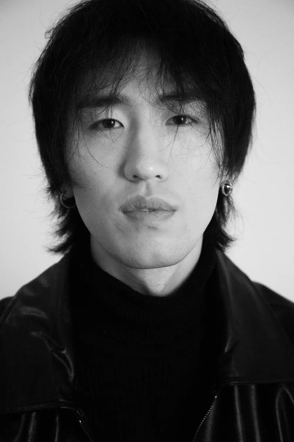 周末看展|黎光波镜头下1.3万陌生人的情绪