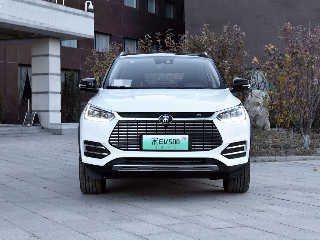 比亚迪宋ev500,这次的新款带来哪些改变,我们一起去看下